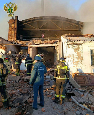 На пожаре в матрасном цеху погиб мужчина